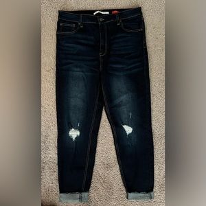 Celebrity Pink “The Spice” Jeans. Size 15/32